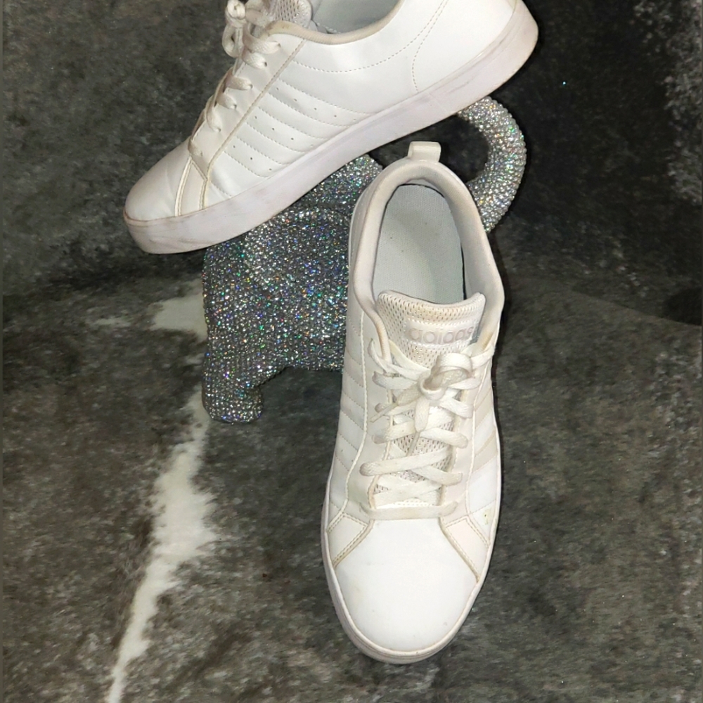 ADIDAS Men White 10 1/2